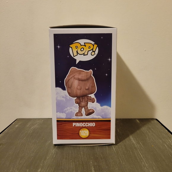 Funko Pop Disney Pinocchio (HT Exclusive) #1029 - Picture 4 of 5